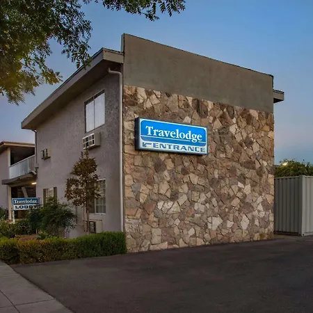 Travelodge By Wyndham Fresno Yosemite Area